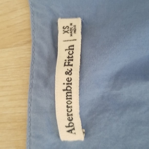 Abercrombie & Fitch Sky Blue Ruched Blouse - Picture 2 of 6